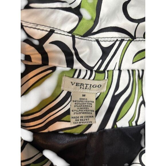 vertigo Womens Abstract Print Cropped Jacket With Large Buttons & Collar medium - Picture 5 of 10